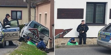 Bez řidičáku a se zákazem řízení odmítl test na drogy i alkohol