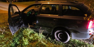 Noční honička u Plzně, ujížděl, havaroval a dál utíkal po svých