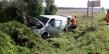 Řidič zřejmě usnul za volantem