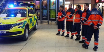 Záchranáři obsadili OC Olympia