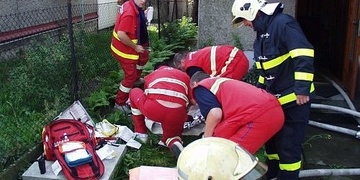 Suť po výbuchu plynu zavalila seniora