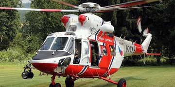 Vážná nehoda uzavřela silnici z Plzně do Klatov, na místo musel i vrtulník LZS