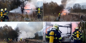 Při požáru karavanu došlo k popálení jeho majitele