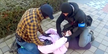 Brutální vražda starosty, hlavou mu prohnali nastřelovací hřeb
