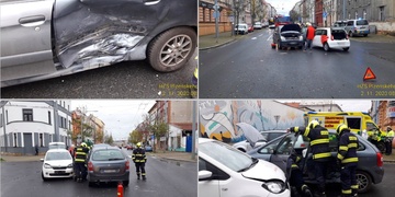 Střet vozů na Slovanech