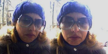 Pokoušela se vybrat z kradené karty