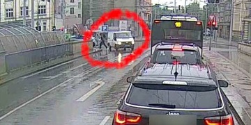Řidič srazil chodce a z místa ujel