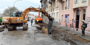 Únik plynu v centru Plzně